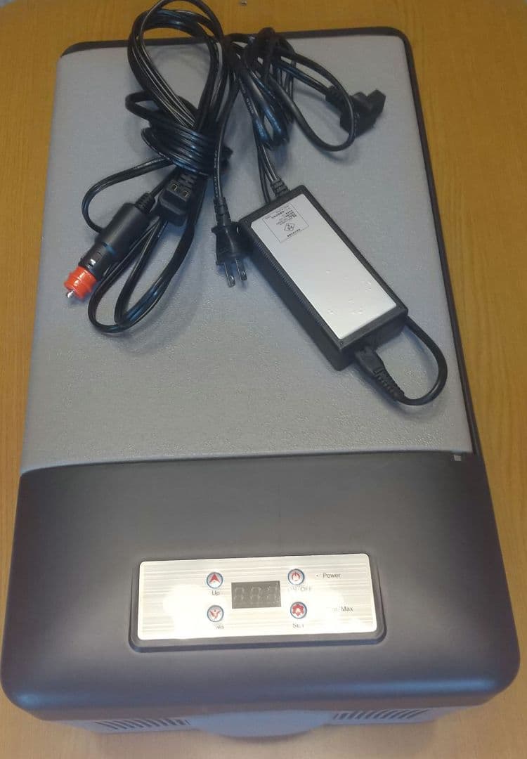 車載 冷蔵 冷凍庫 15L？