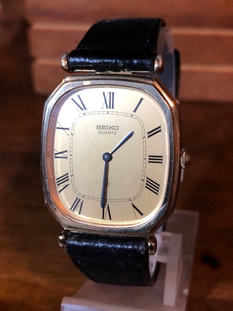 koka様　セイコー　シャリオ　SEIKO スクエア　ローマン文字　腕時計