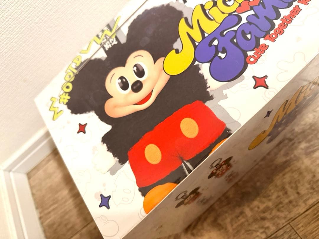 POPMARTミッキーファミリー（未開封）
