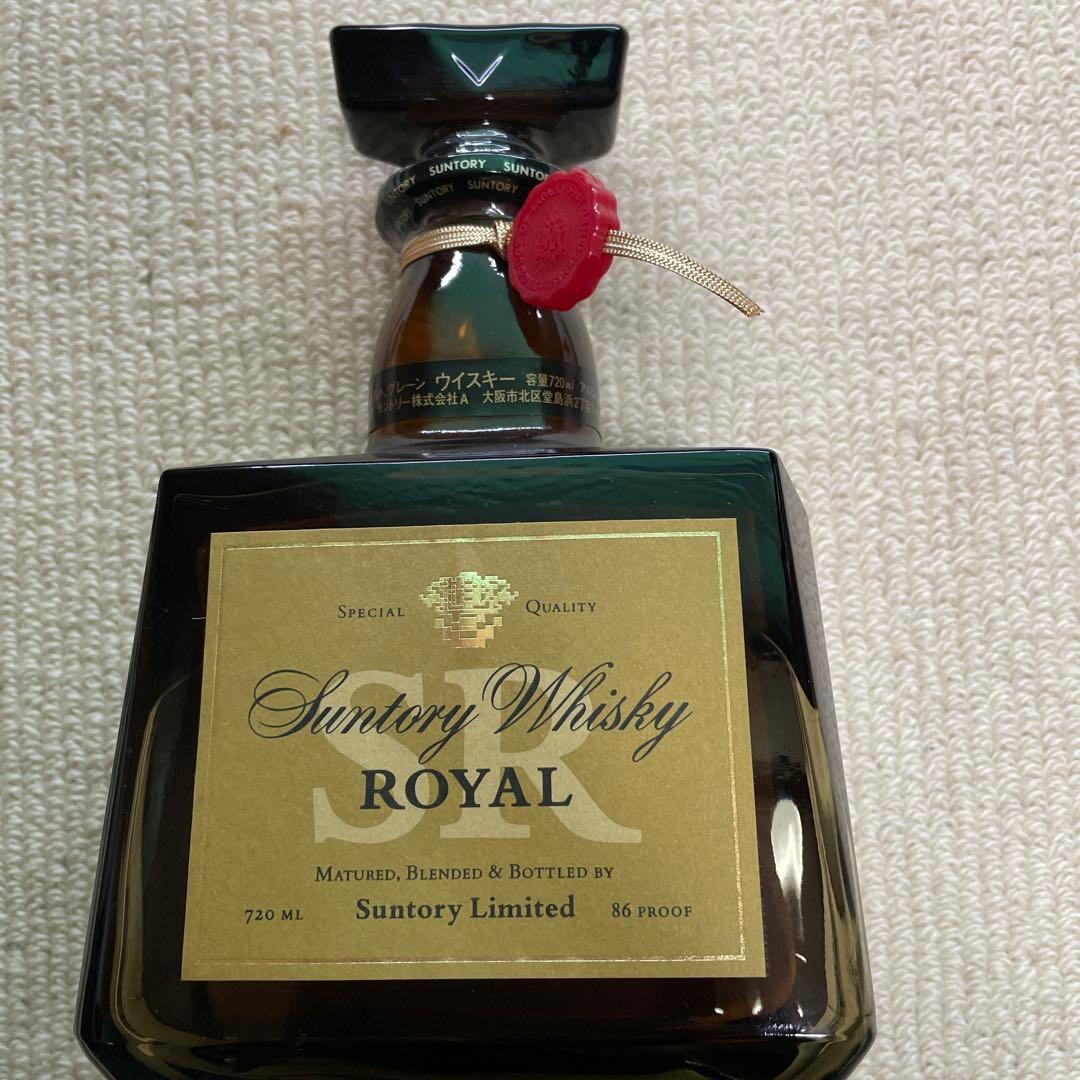 ウイスキー Suntory Whisky  720ml 86 proof