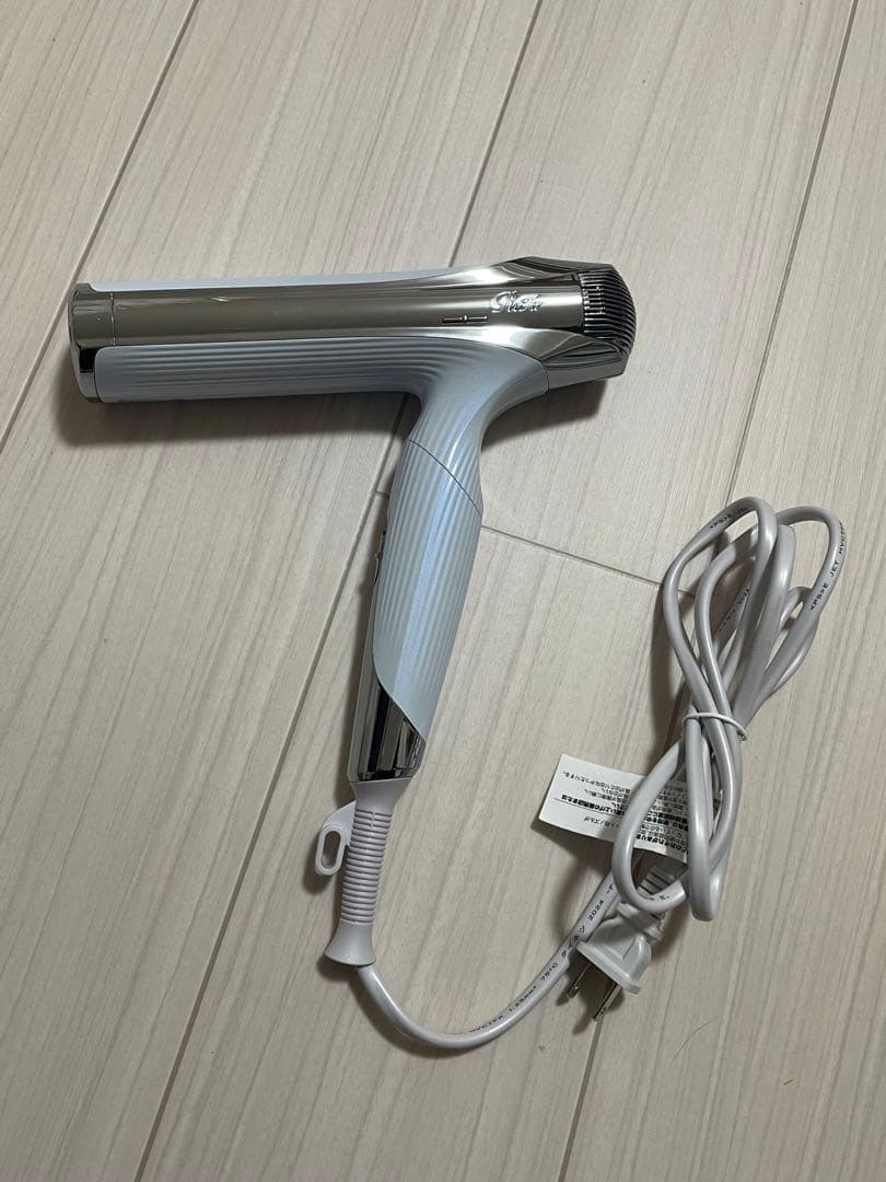 ジャンク リファ ビューティックドライヤー ホワイト