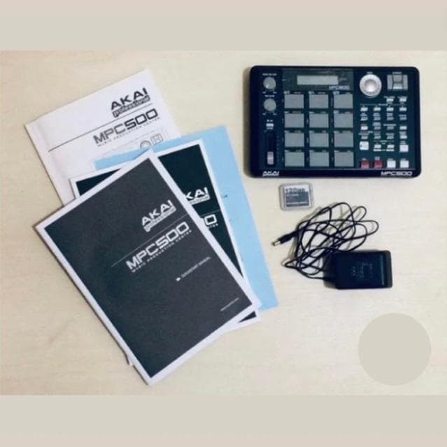 サンプラー AKAI PROFESSIONAL MPC500 音楽 音作り 編集