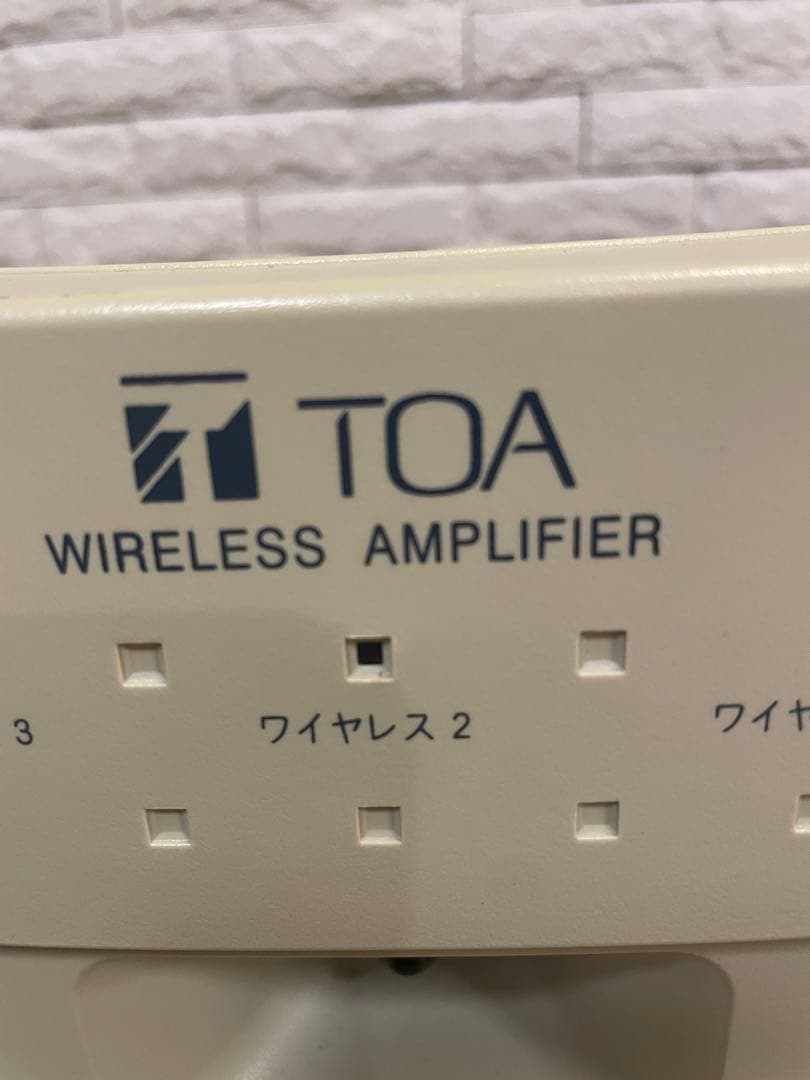 TOA ワイヤレスアンプ Model: WA-1812CD
