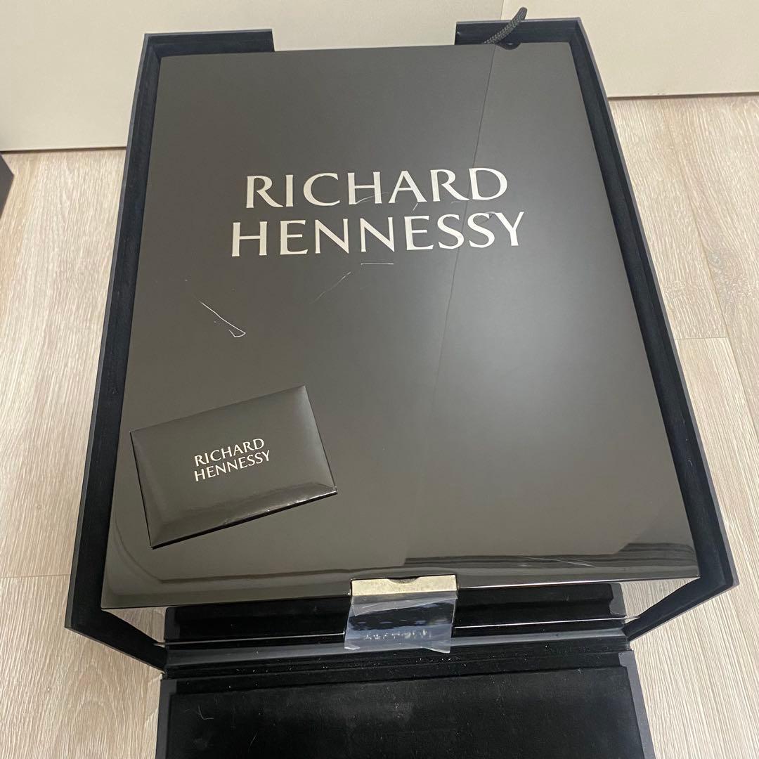 RICHARD HENNESSY 空瓶　箱付き