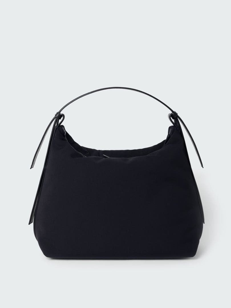 スタジオニコルソン TRANSIT BAG IN DARKEST NAVY