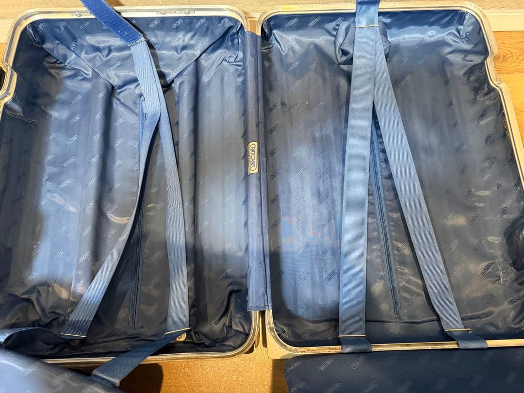 ◎希少◎ RIMOWAリモワ★トパーズ★機内持ち込み2輪TSAロック