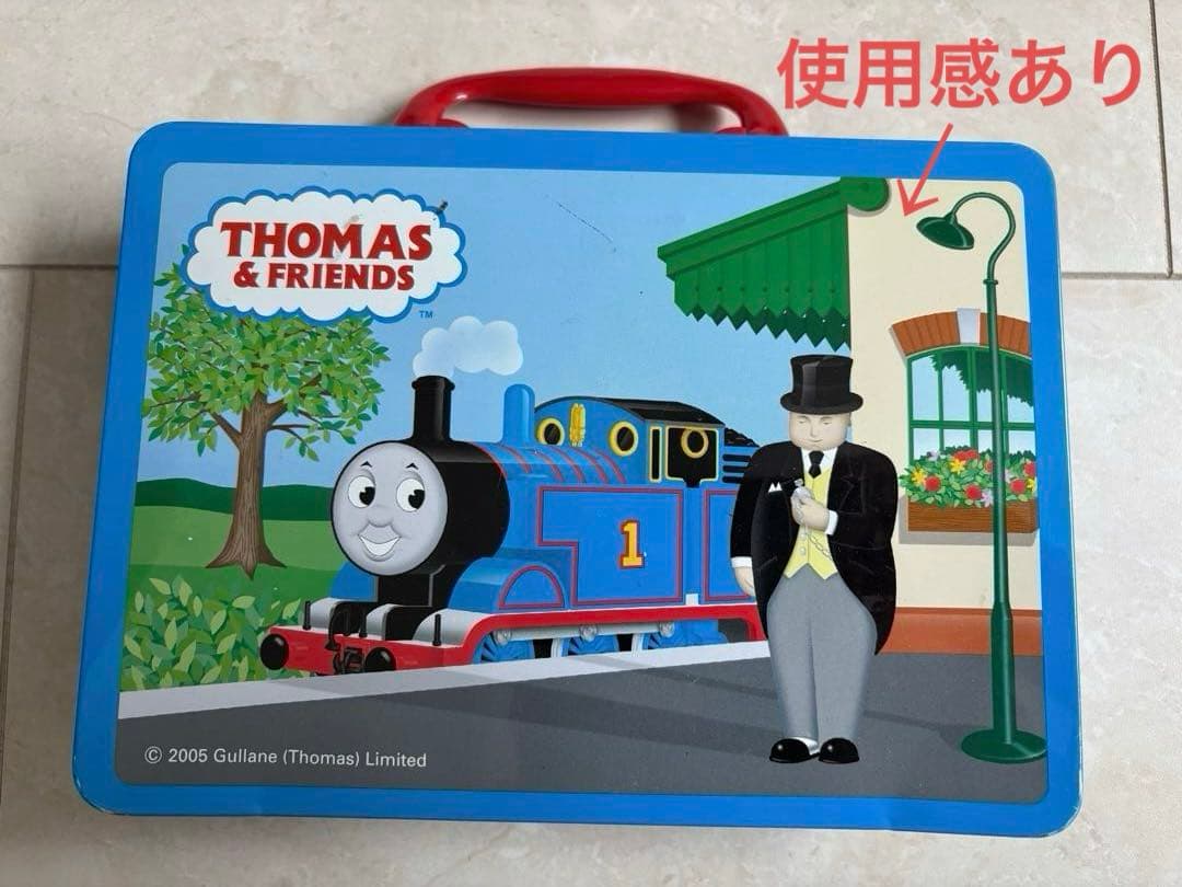 トミカ　機関車トーマス　ティドマス機関庫　操車場