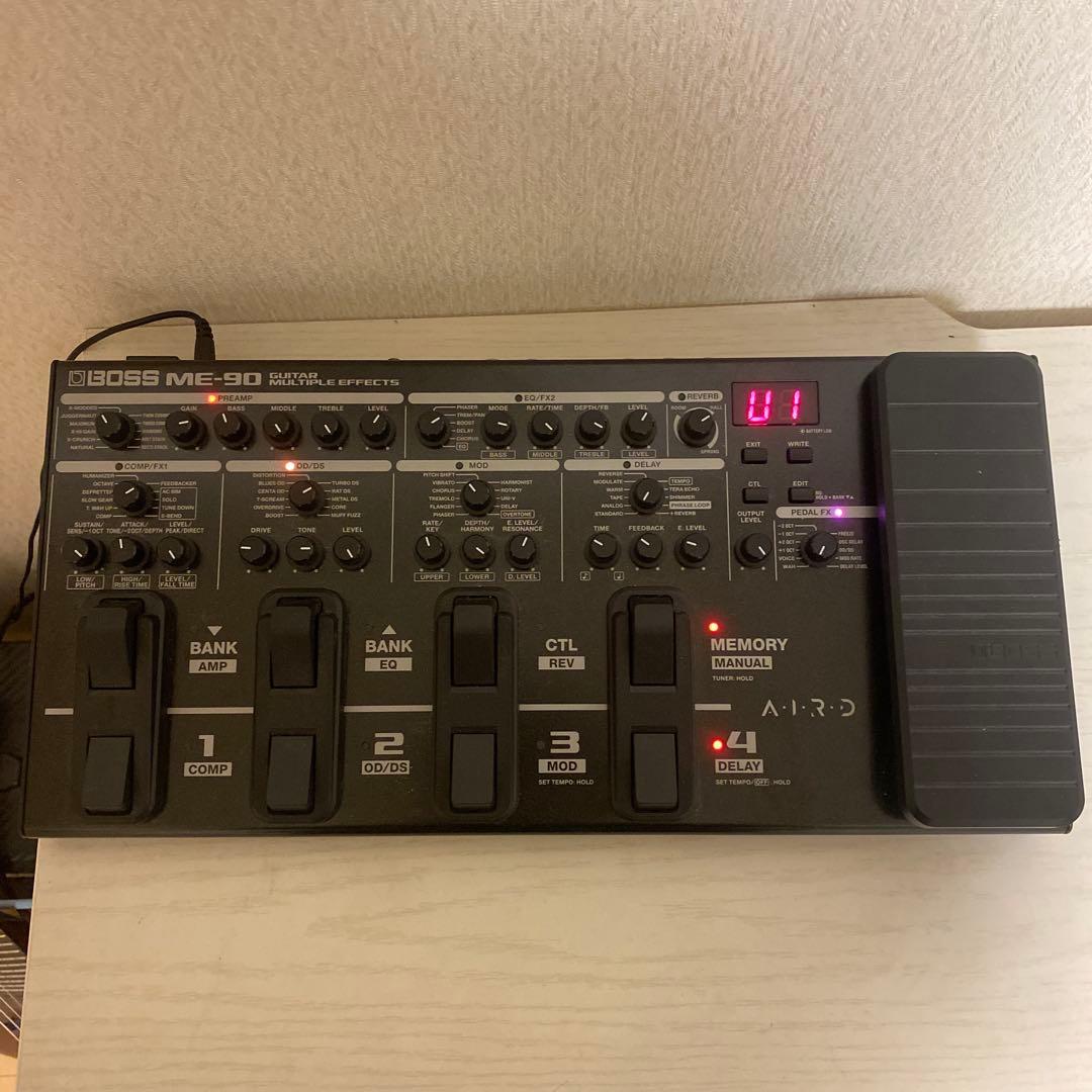 ギター BOSS me90