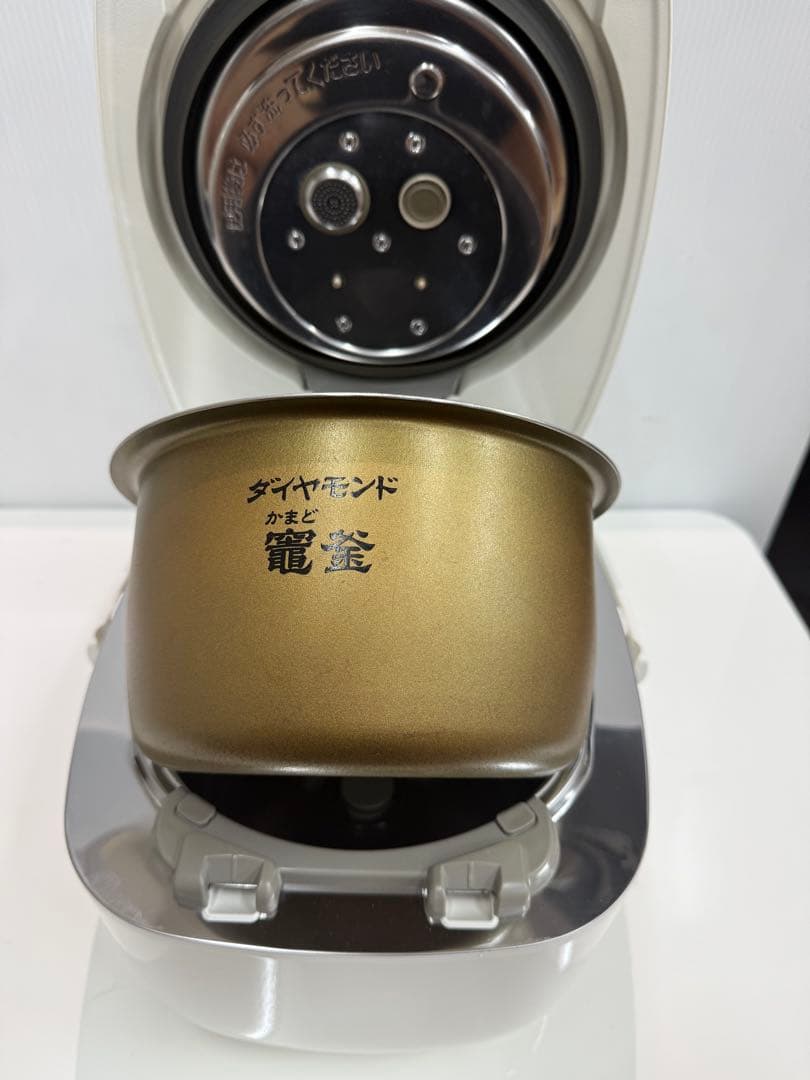 パナソニック可変圧力IHジャー炊飯器SR-PB109