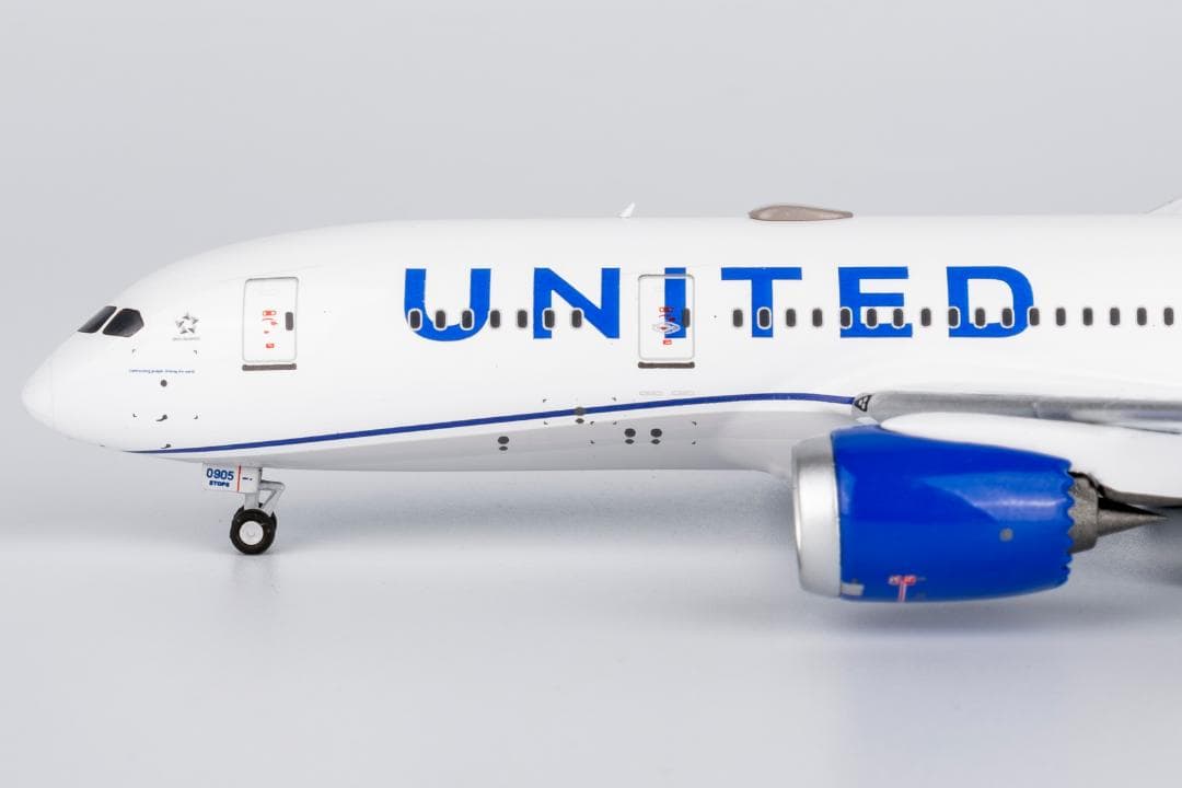 ユナイテッド航空 787-8 ドリームライナー N45905 1/400