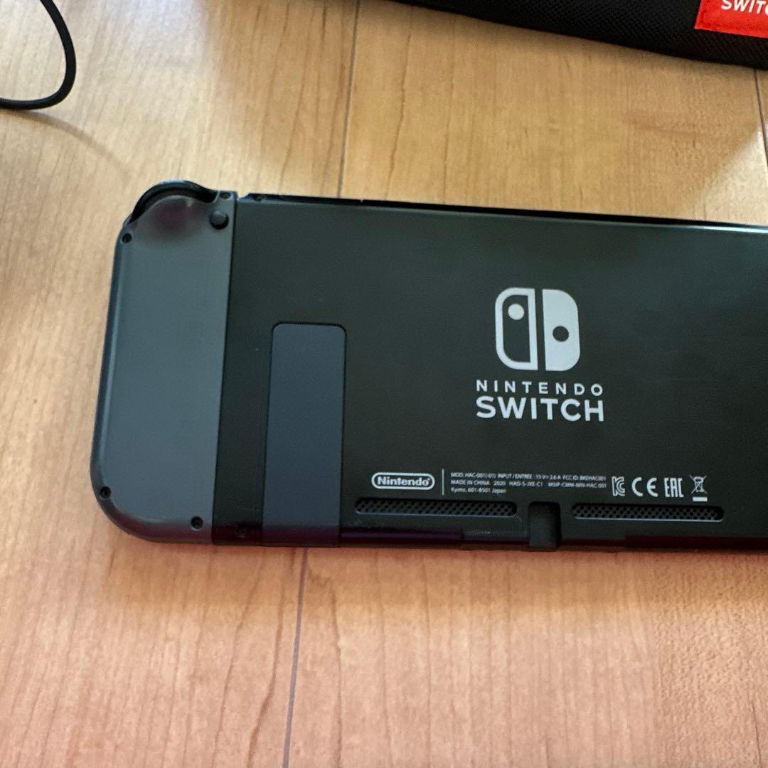 ひ*ん様 @*a様 ニンテンドースイッチ本体 razer ヘッドセット,プロコン