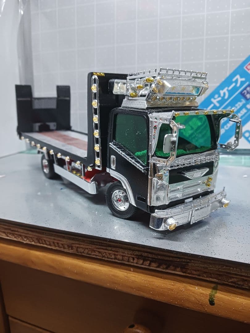 1/32デコトラプラモデル、トラックプラモデル完成品