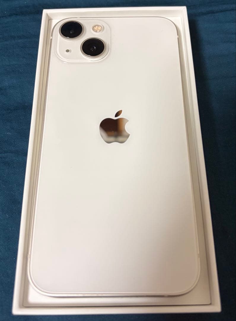 iPhone 13 スターライト 128 GB SIMフリー