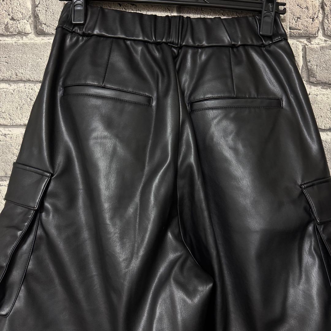 【美品】HARE　2WAYメタルカーゴパンツ　ブラック　レザー