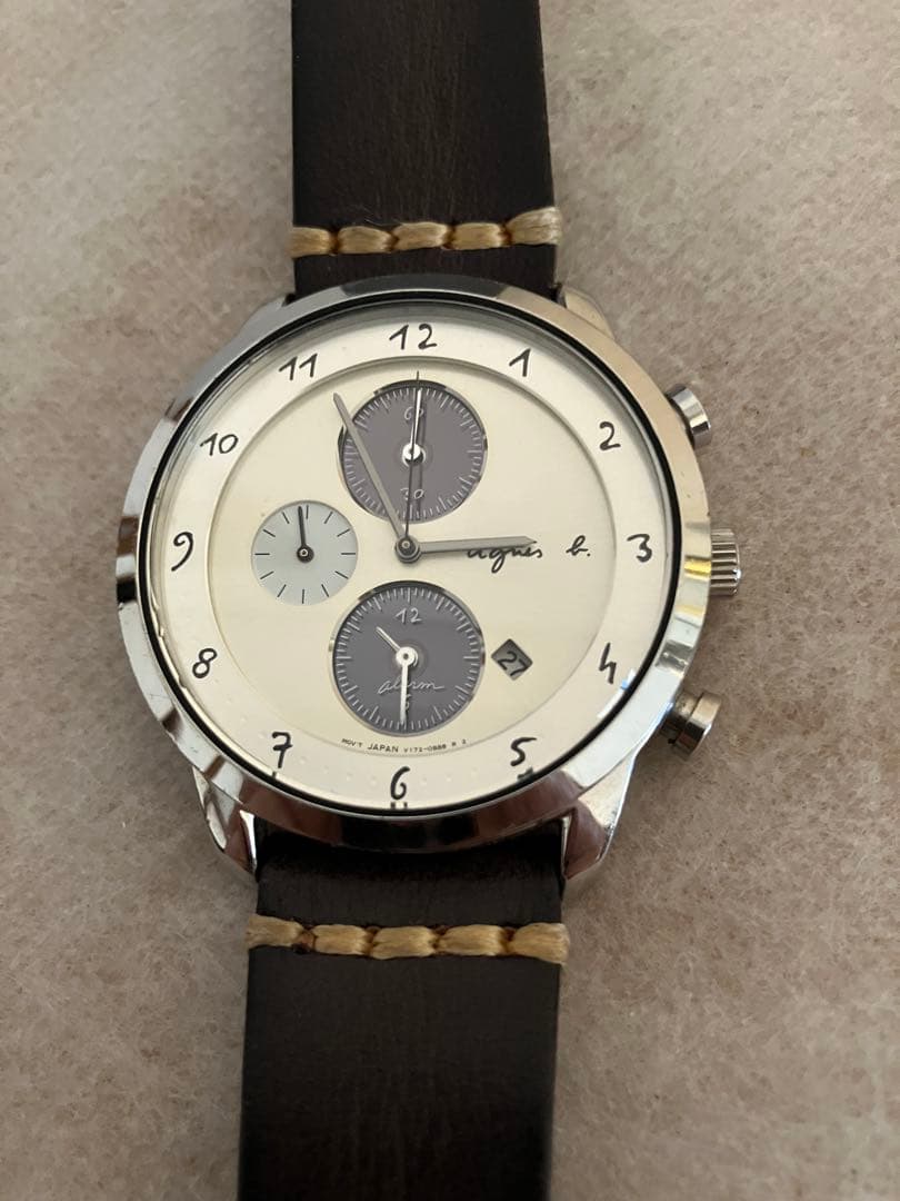 値下げ 稼働★アニエス・ベー クロノグラフ アイボリーメンズ ソーラー腕時計