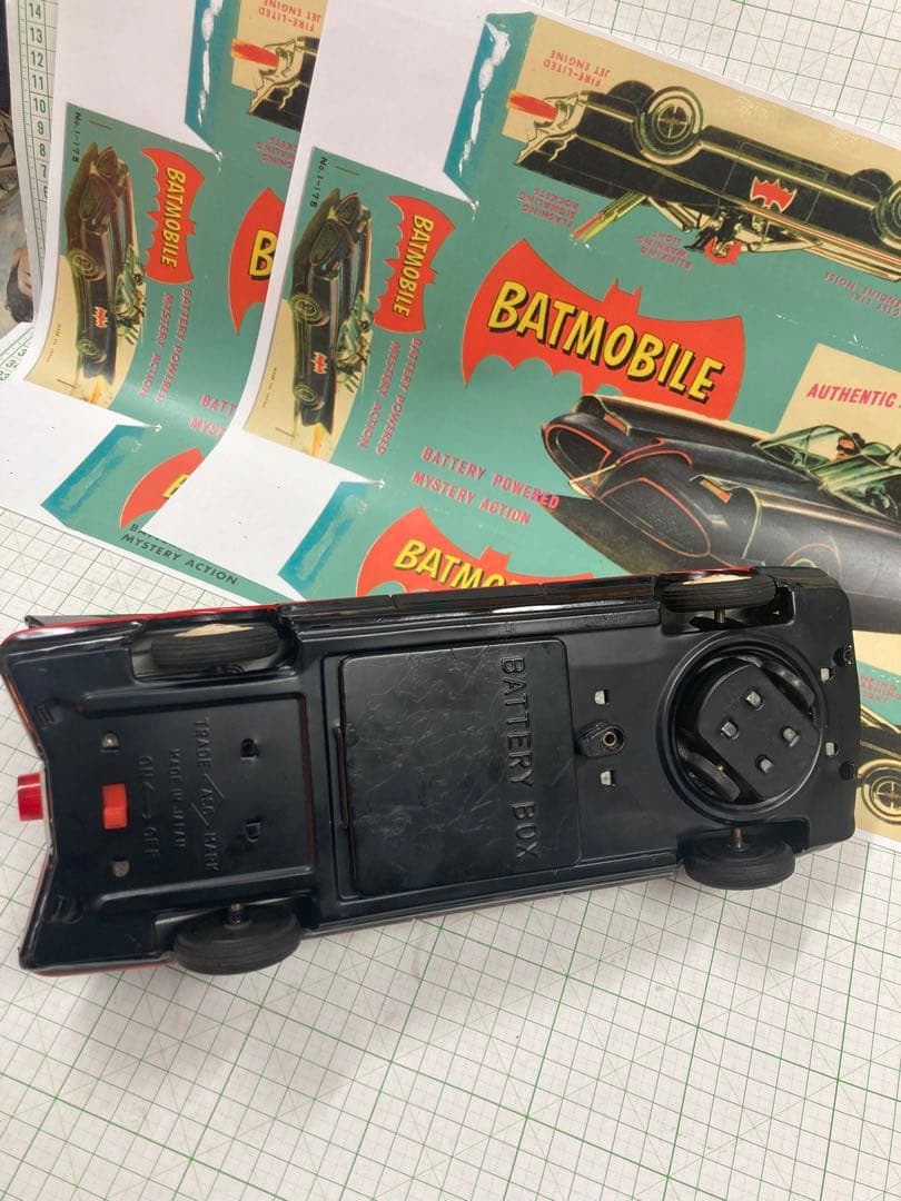 1960年代アオシン製の初期の珍しい黒の バットマンかー黒は！殆ど出てきません