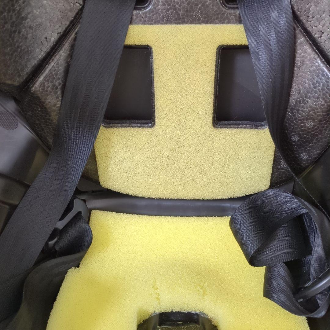 combi　コンビ　クルムーヴスマートLight ISOFIX　エッグショック