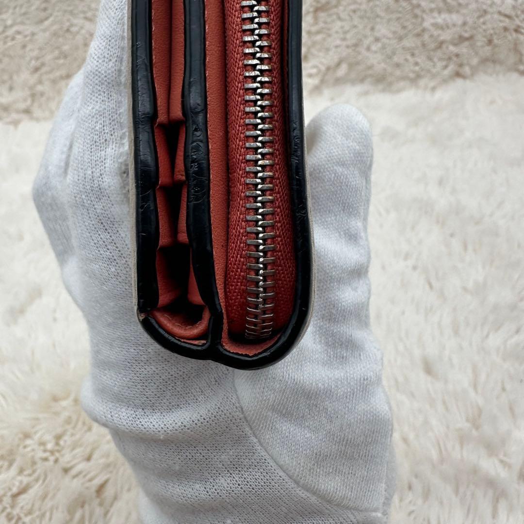 ✨美品✨ロエベ　２つ折り財布　アナグラム　バーティカルウォレット　レザー