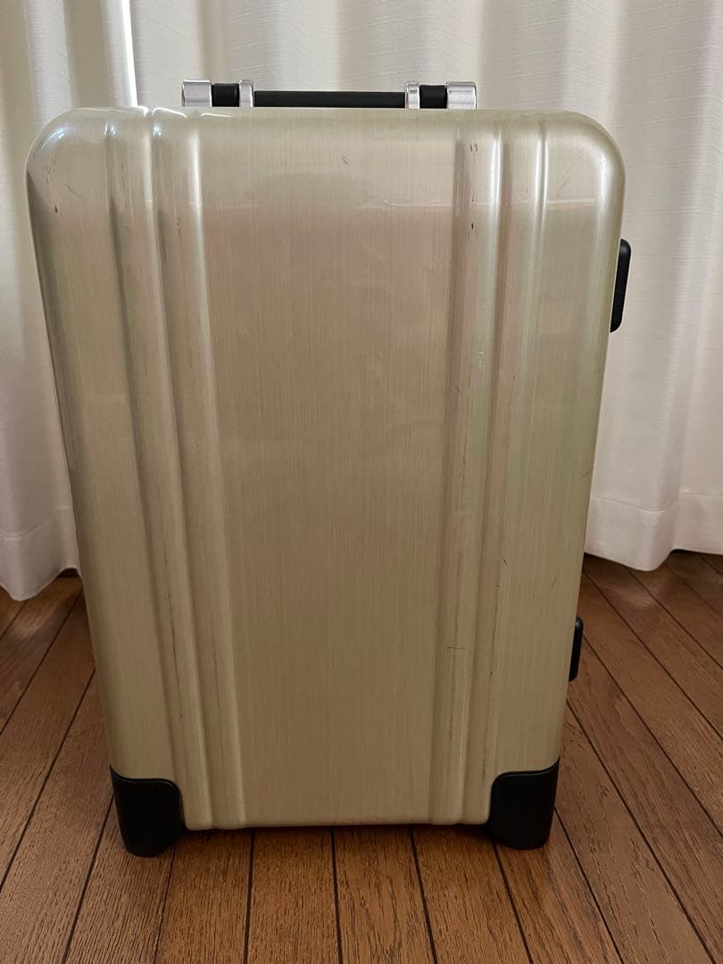 tocushino　ゼロハリ2輪　ポリカボネート　キャリーケース 中古品