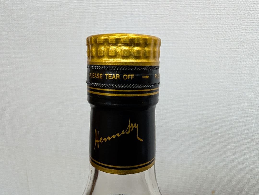 【未開封】ヘネシーXO　金キャップ　箱付き　700ml