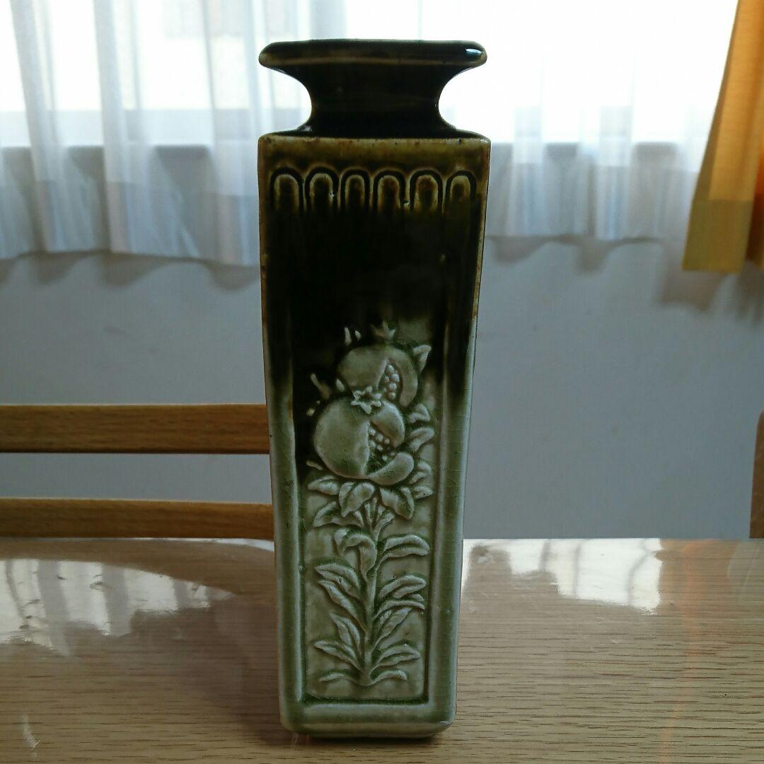 土肥刀泉　仙果文花瓶