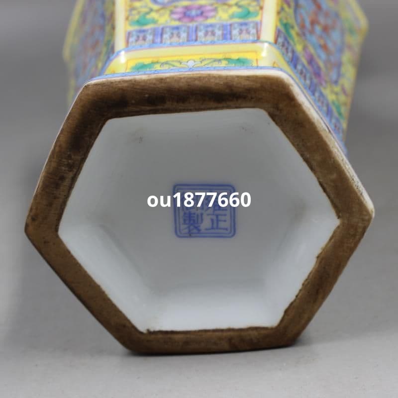 琺瑯彩蒔絵満工花柄の六方花瓶 景徳鎮 陶磁器 装飾品 現代工芸品 美術品 置物