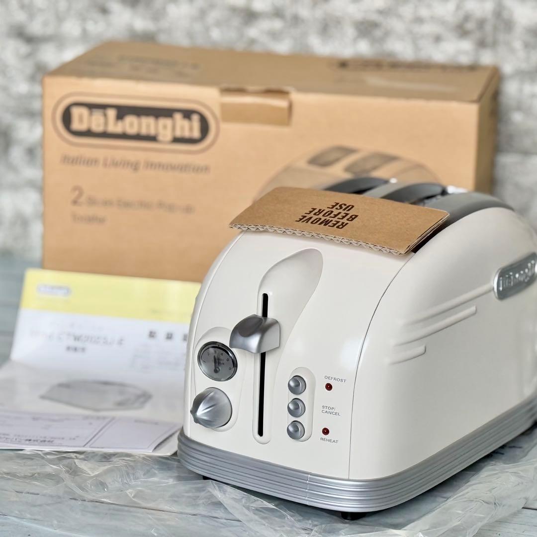 De'Longhi「ジーナコレクション」トースター Mod.CTM2023J