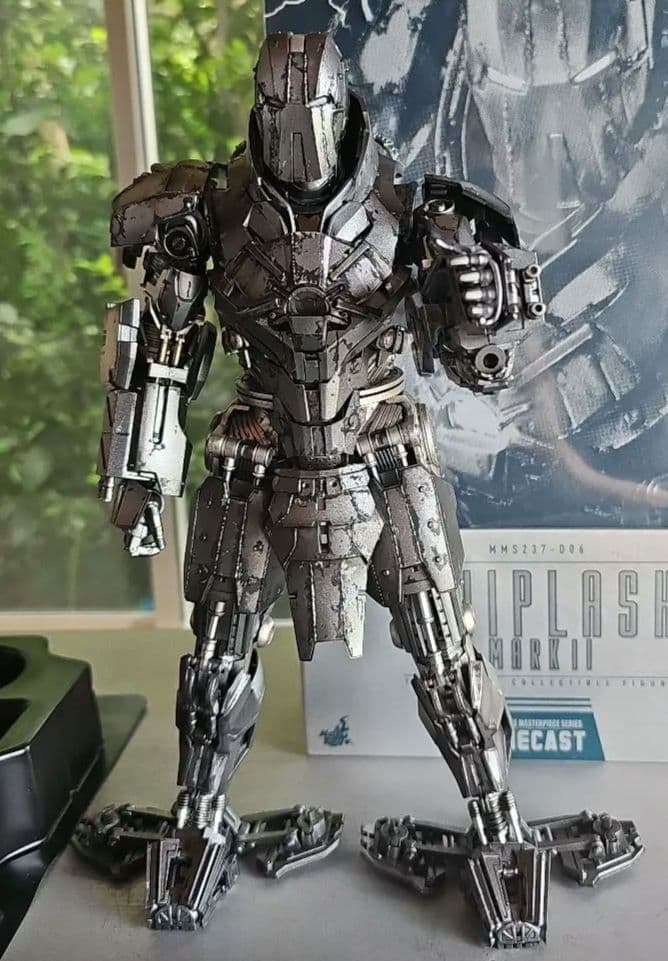 ホットトイズ アイアンマン ウィップラッシュ マーク2