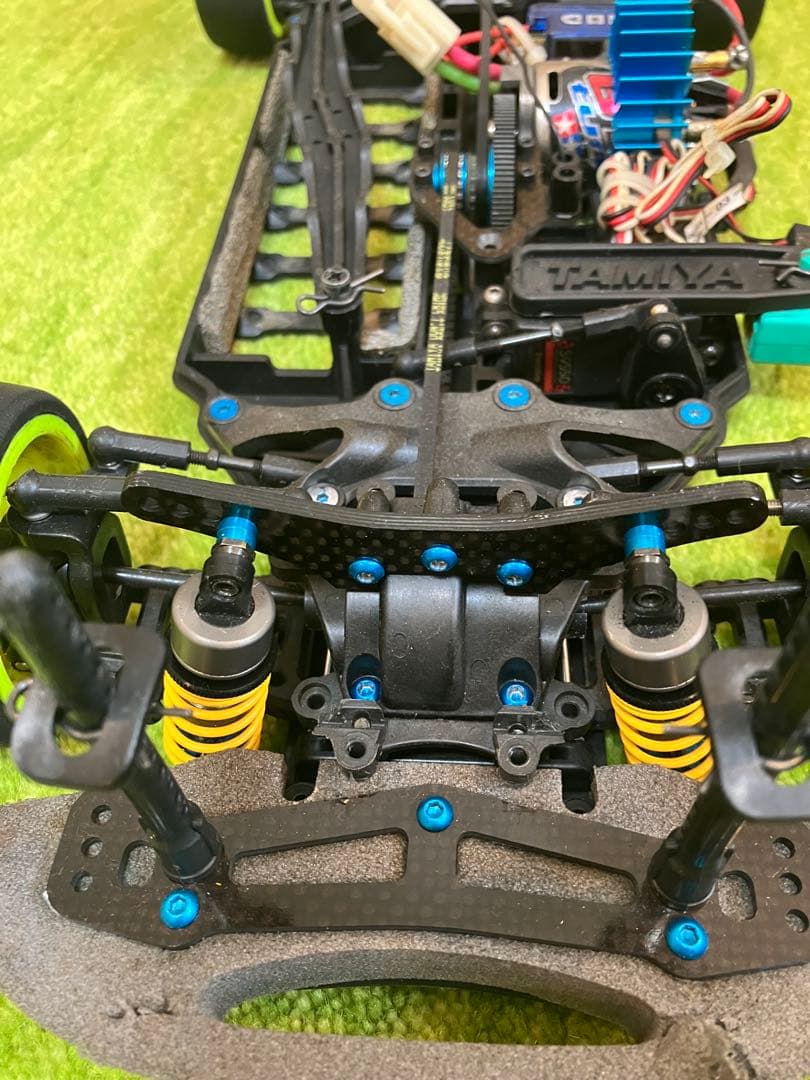 タミヤ　TA-05 メカ付き(サーボ、アンプ、ポンダー、受信機、モーター)