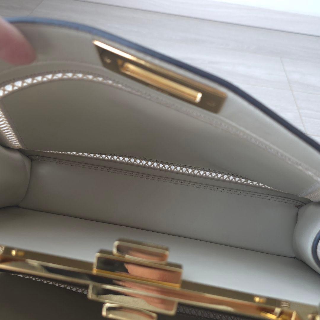 美品【フェンディ】ピーカブー　アイシーユー　ミディアム　刺繍　ハンドバッグ