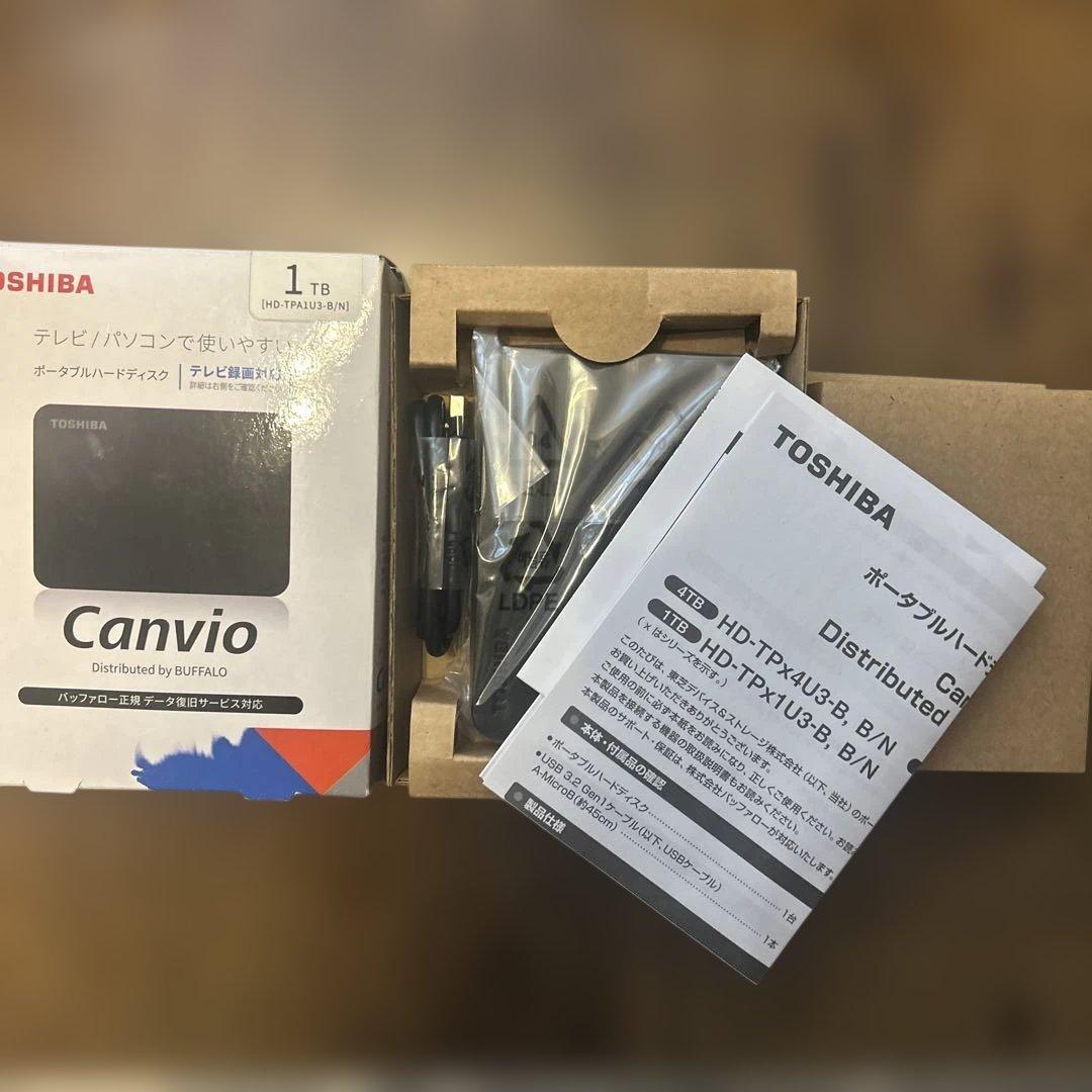 TOSHIBA Canvio 1TB ポータブルハードディスク