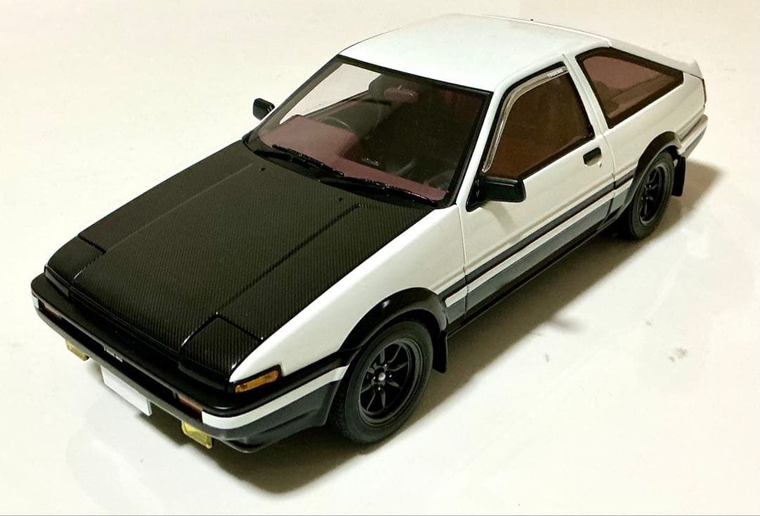 オートアート 1/18 頭文字D AE86 トレノProject D ver