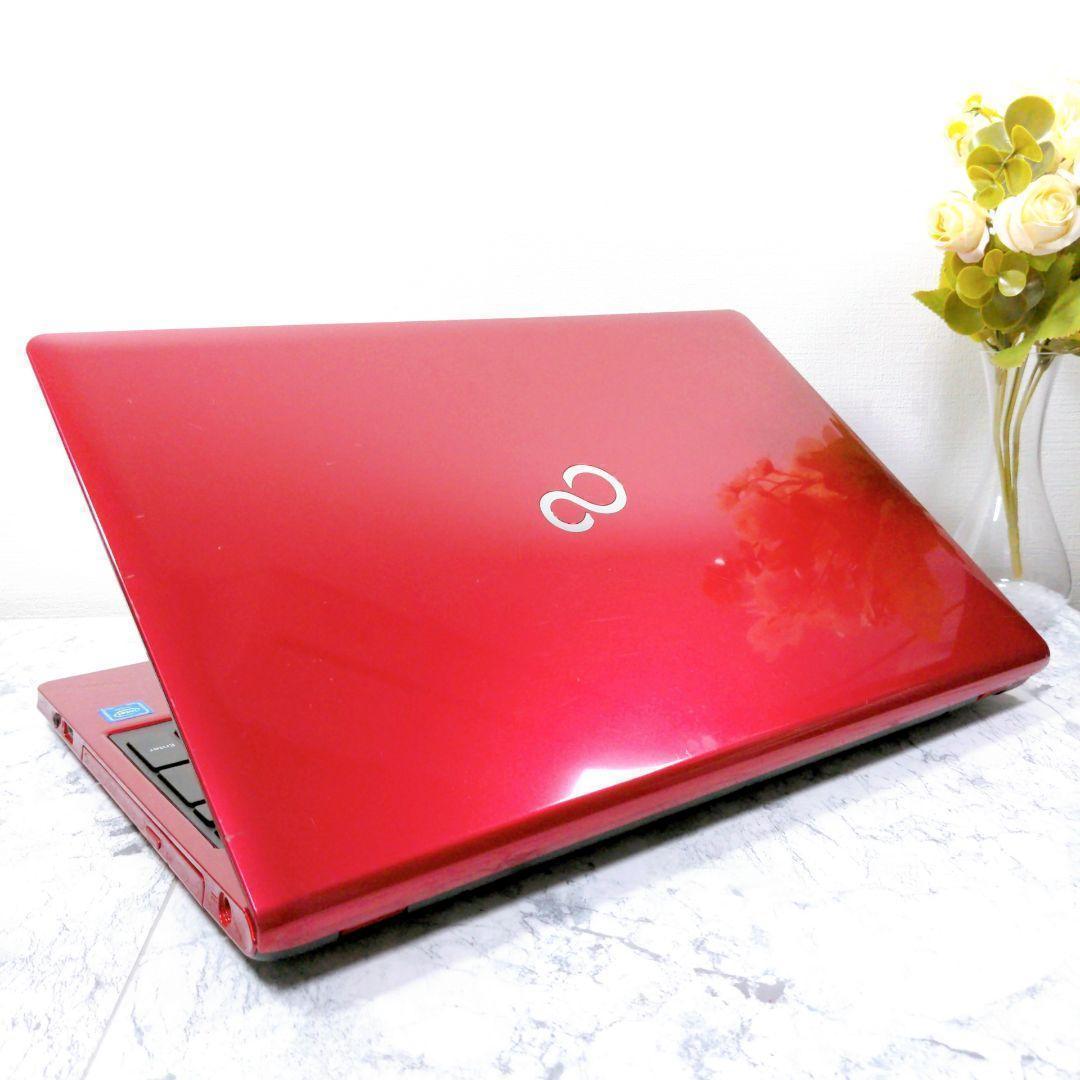 5F1 富士通 赤 レッド ノートパソコン 8GB 高速SSD カメラ付き