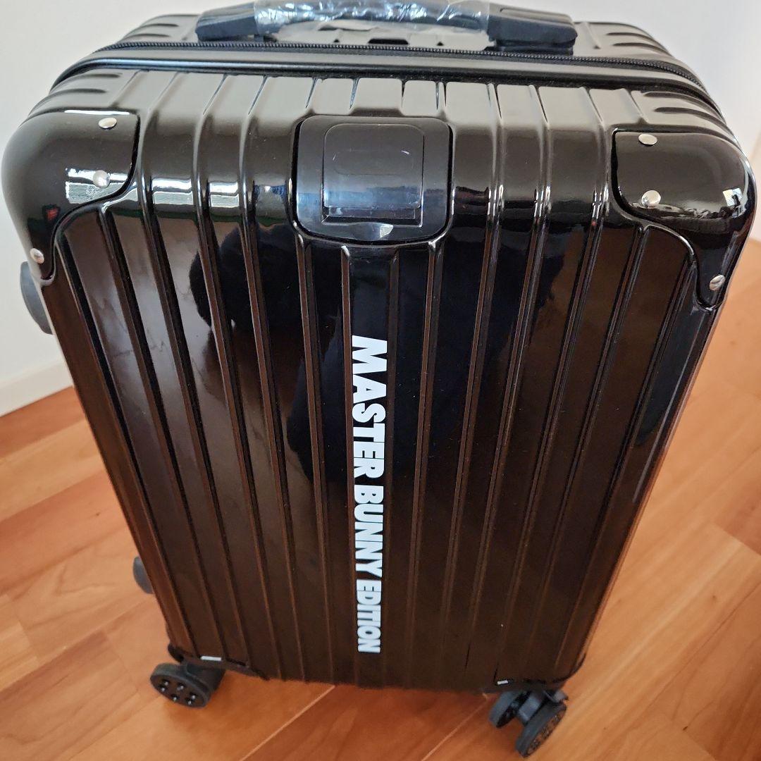 激レア　非売品　MASTER BUNNY EDITION キャリーケース