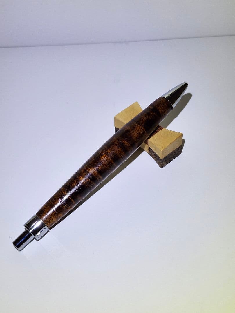木軸ボールペン　栃