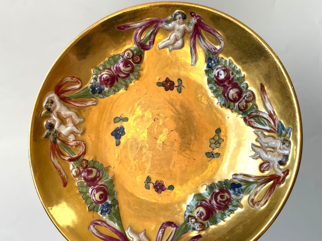 骨董　アンティーク　イタリア　カポディモンテ　カップアンドソーサー　金彩　ジノリ