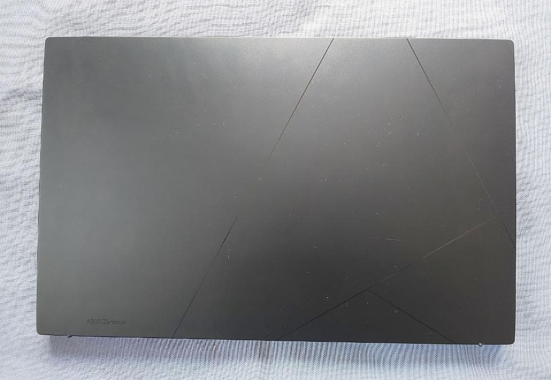 2.8K有機EL Zenbook UM3504D/ Ryzen 7/1T/16G