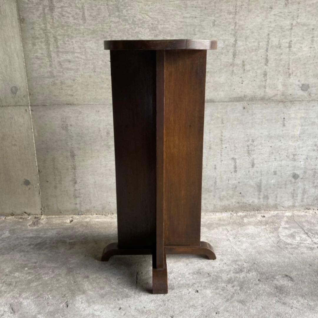 古い味のある飾り台 サイドテーブル 棚 シェルフ ラック スタンド 木製 レトロ