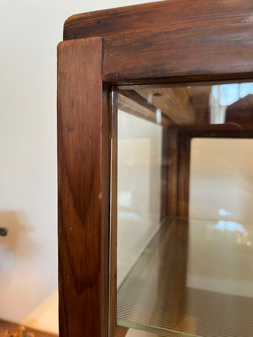 ガラスケース 3段 匂い有り ビンテージ アンティーク 昭和レトロ ショーケース