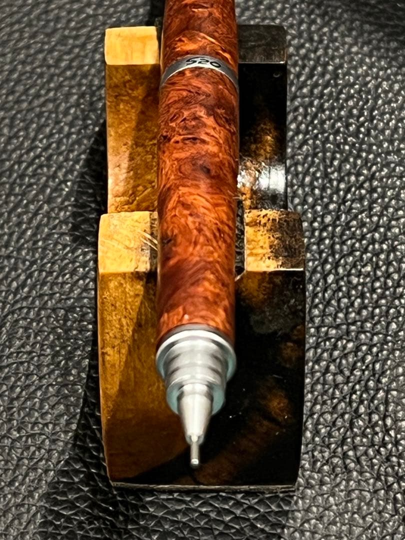 ヒンメルもういなかったわ、　S20 本花梨瘤６番　ノックボタン本花梨瘤