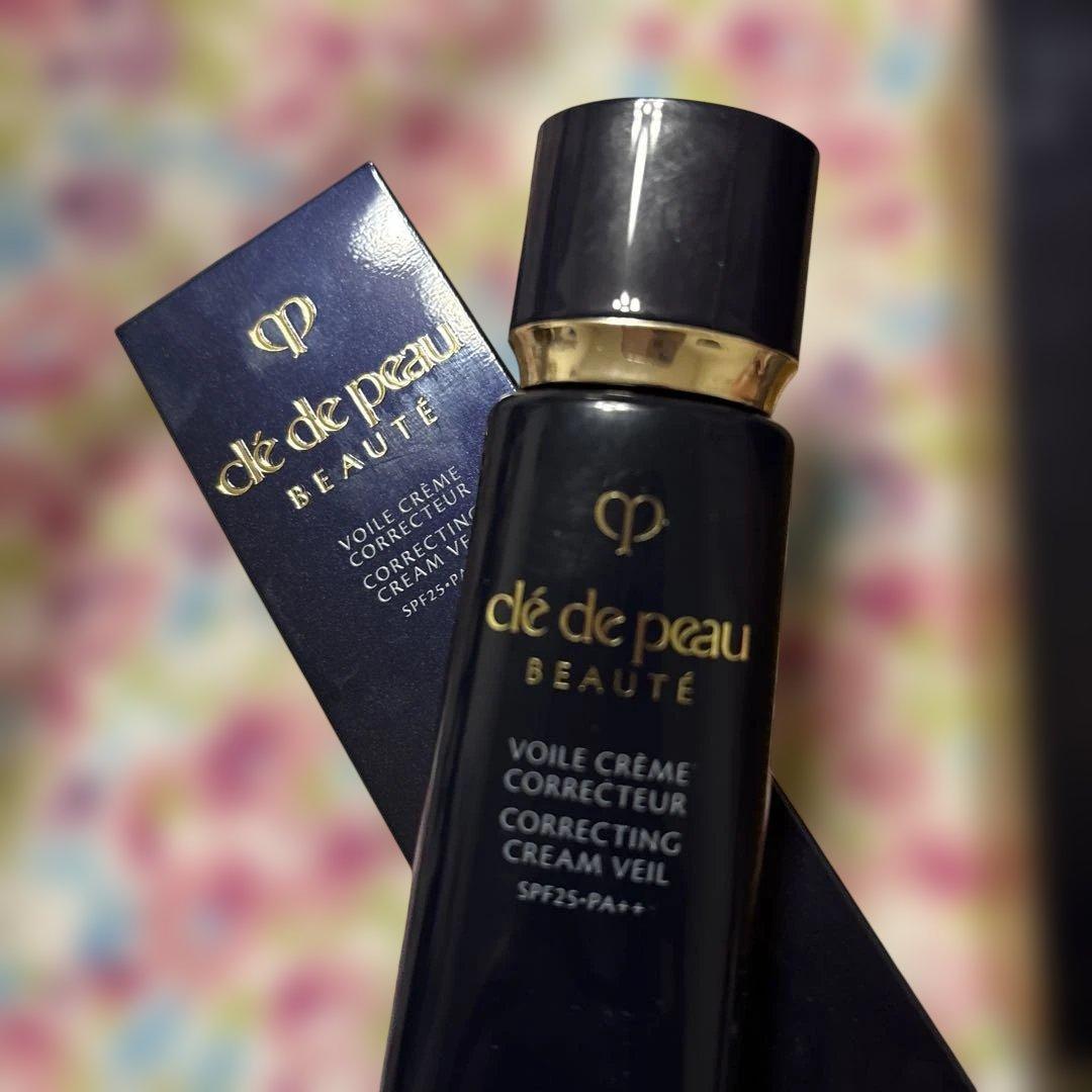 クレ•ド•ポー ボーテ クッションファンデーション 下地クリーム　化粧下地