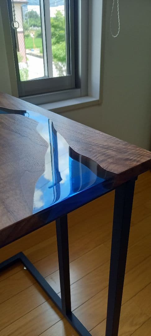 リバーテーブル　レジンテーブル　コーヒーテーブル　コの字　サイドテーブル