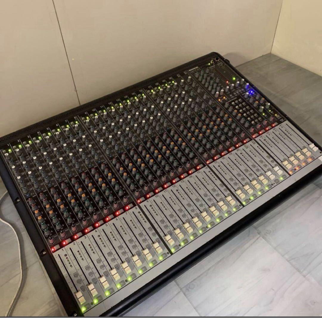 mackie Onyx 24.4 マッキー アナログ ミキサー