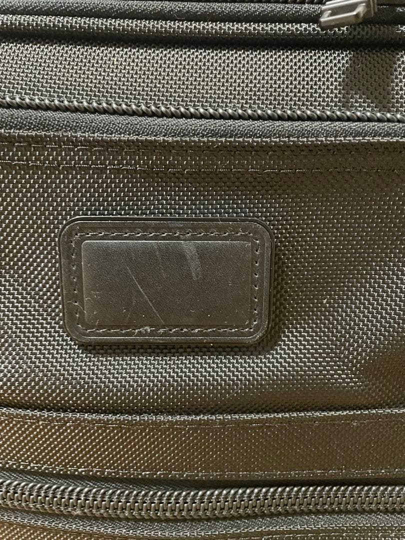 TUMI ブラック キャリーケース 2輪