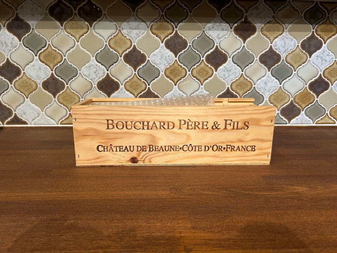 ブシャール ヴィーニュ・ド・ランファン・ジェズ 2011 木箱付 一級畑