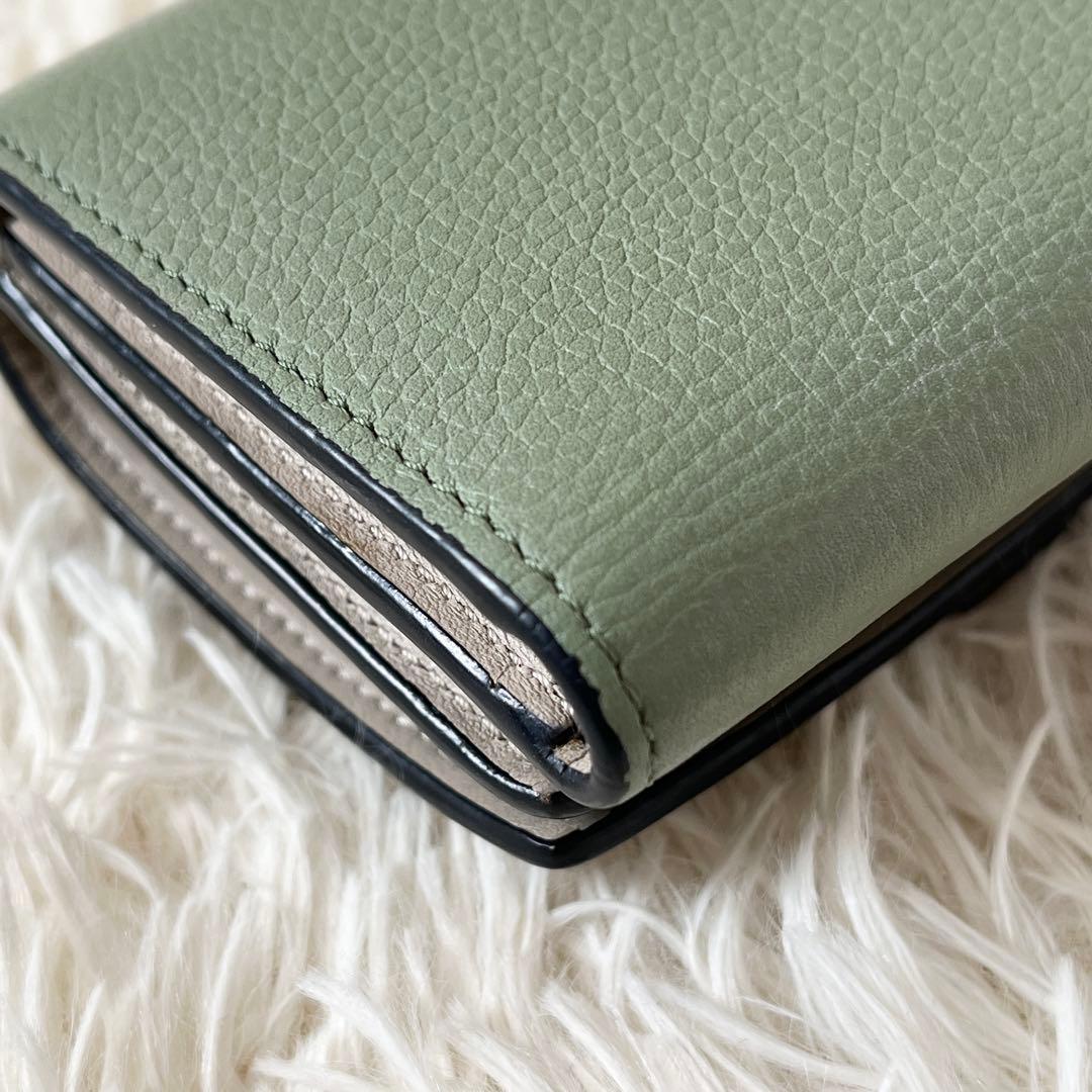 LOEWE 三つ折り財布　コンパクト　アナグラム トライフォールド グリーン