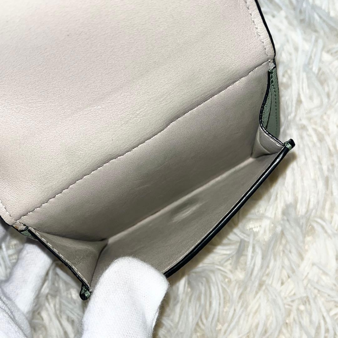 LOEWE 三つ折り財布　コンパクト　アナグラム トライフォールド グリーン