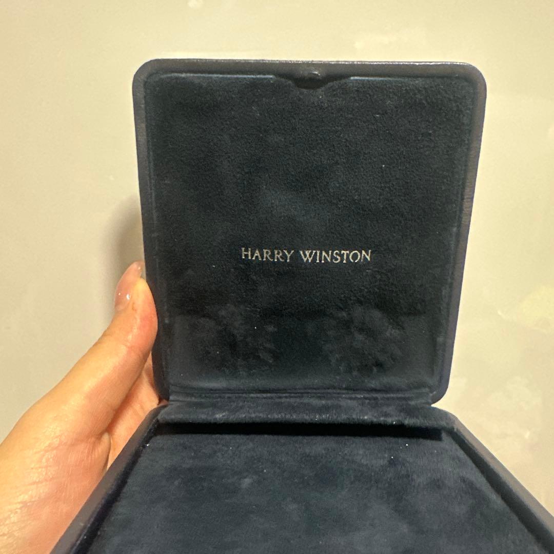 HARRY WINSTON ジュエリーボックス ネイビー箱