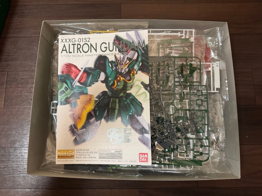 MG XXXG-01S2 1/100 アルトロンガンダム EW