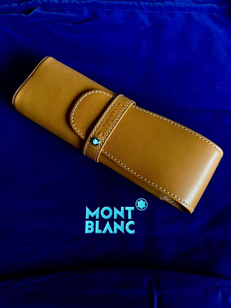 bookです。【モンブラン廃番ペンケース2本用】未使用/本革タンカラー